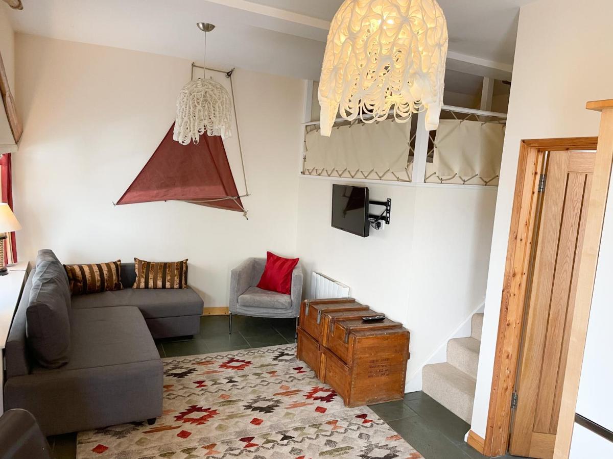 Zion Place Dartmouth Ngoại thất bức ảnh